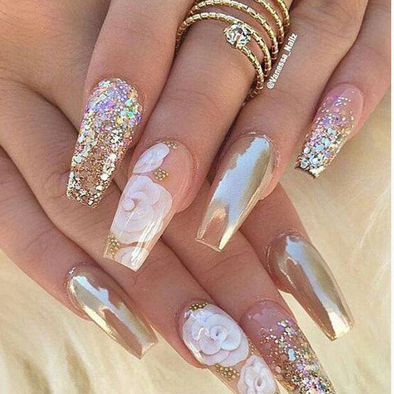 UÑASCARILICAS